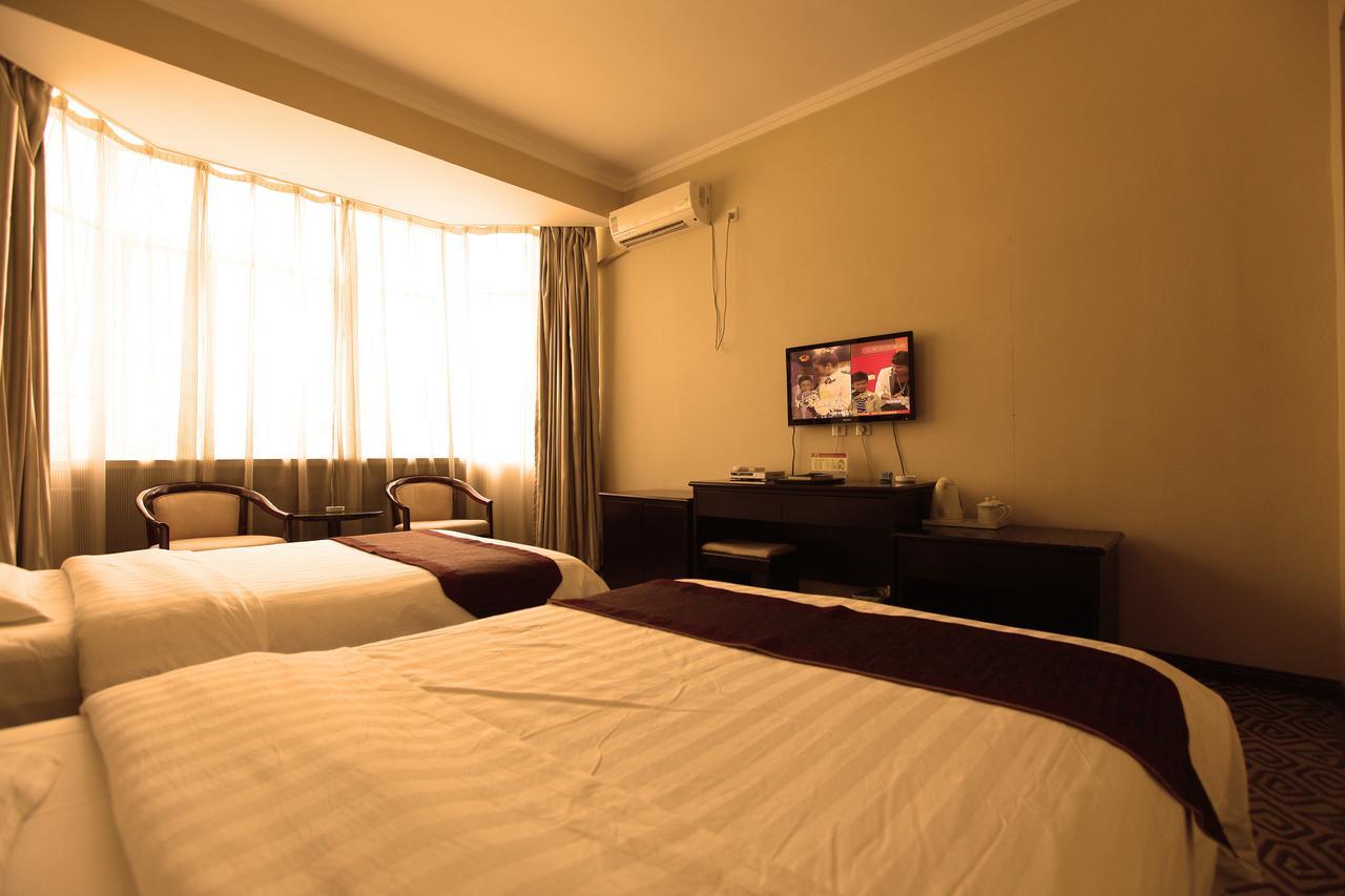 Huashan Jinsui Hotel Huayin ภายนอก รูปภาพ