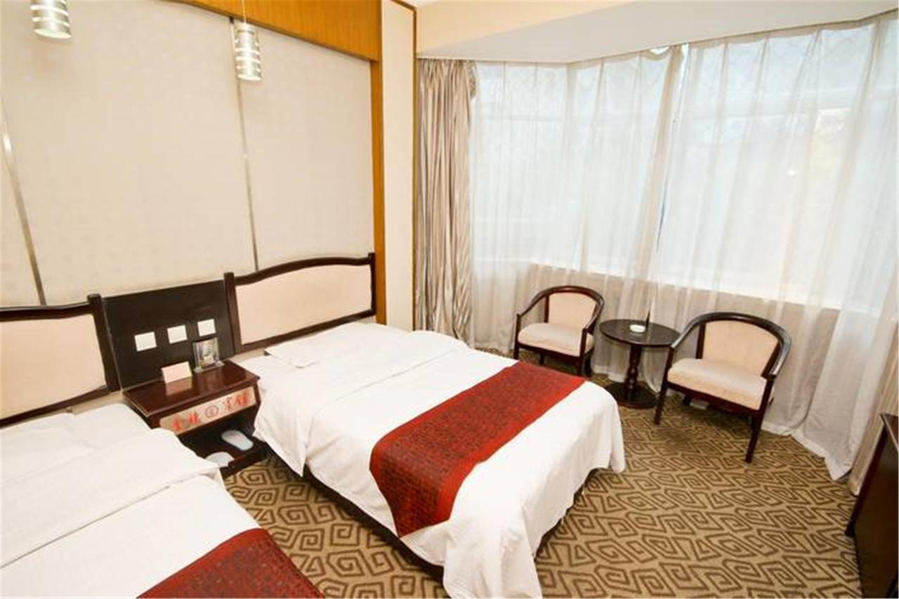 Huashan Jinsui Hotel Huayin ภายนอก รูปภาพ